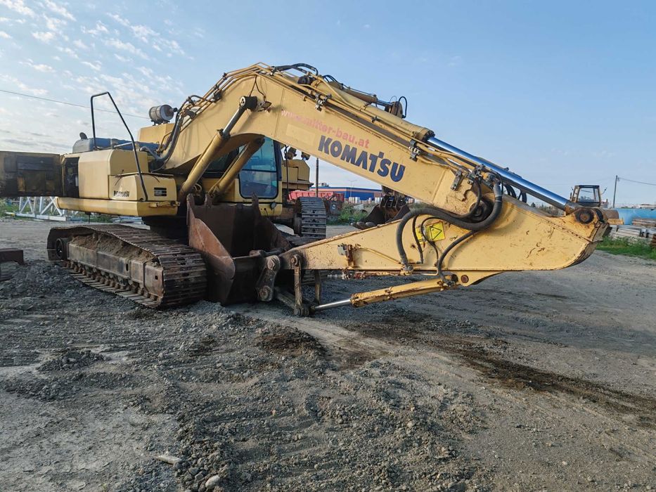 Cupla Cupa (has) Excavator Komatsu PC 210LC-8 An 2010