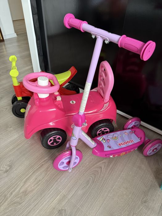 Лот  Тротинетка / Колички