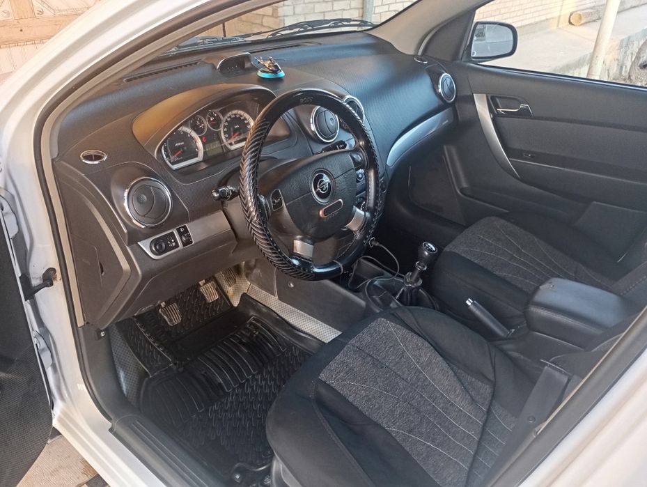 Некся 3 сотилади фул позиция