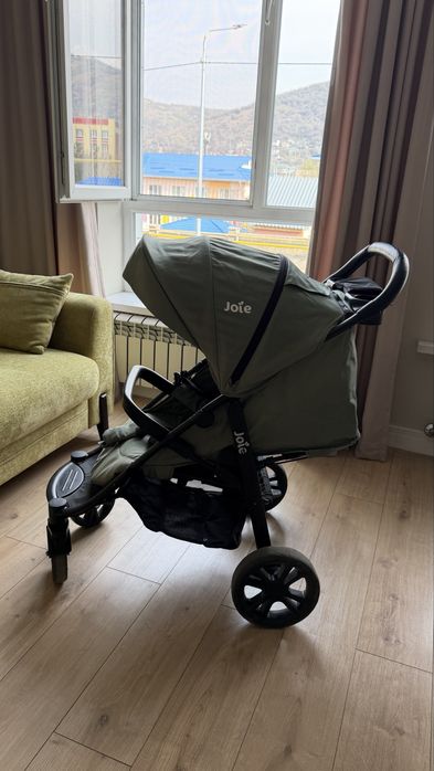 Коляска вездеход  от Joie