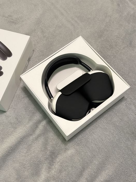 Apple AirPods Max