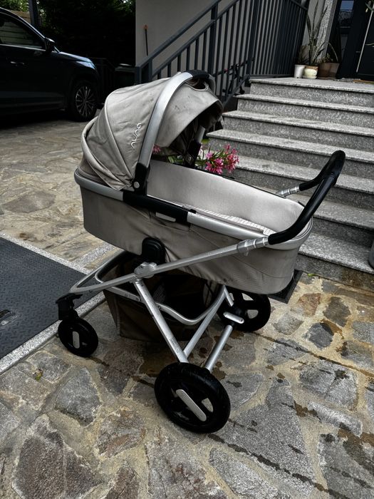 Nuna Ivvi safari 2in1 подарък зимен чувал и подложки