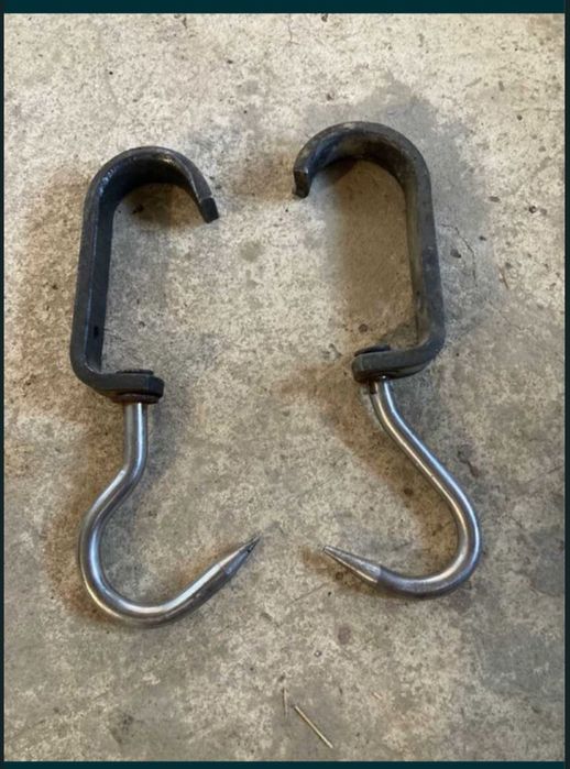 Euro cârlige pentru suspendarea carcaselor de carne din inox alimentar.35 Bucăți disponibile.