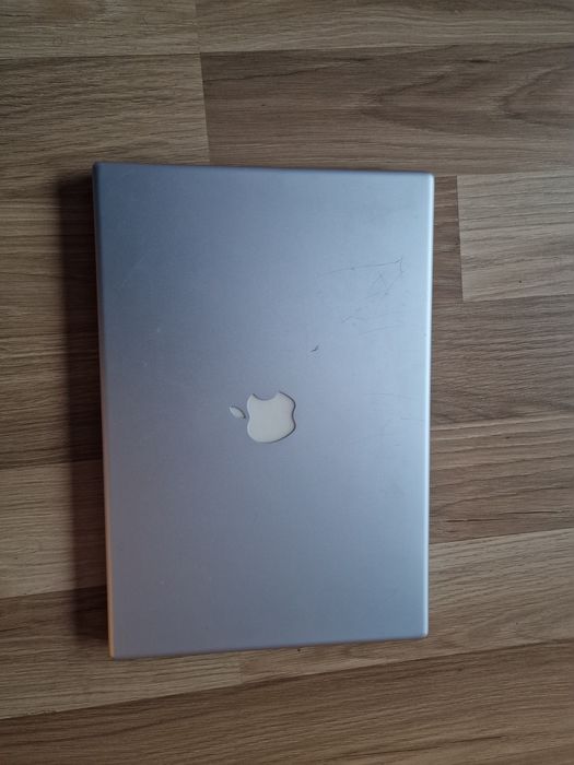 MacBook Pro  a1260
