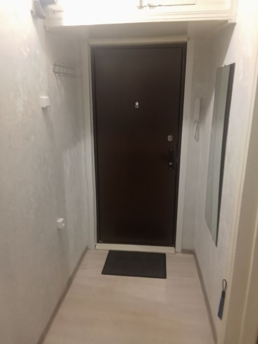 Продам 2ком. квартиру  Лермонтова 48