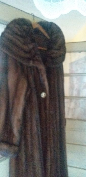 Haina de blana naturală (Italia)