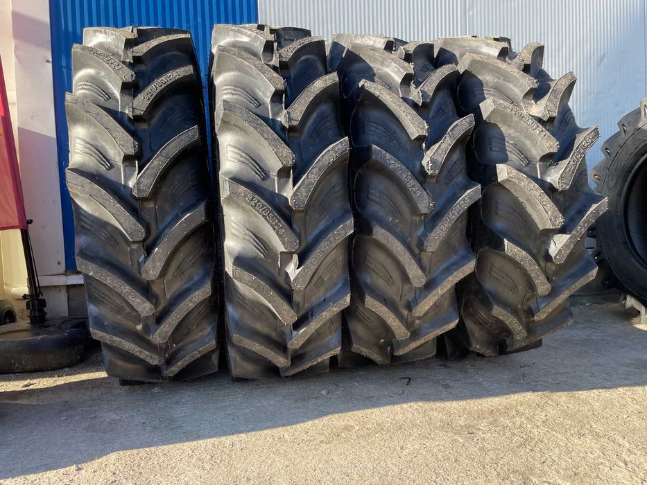 12.4-24 Radiale 320/85R24 Livrare garantie OZKA Tubeless