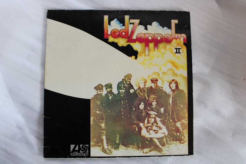 Zepplelin II - Грамофонна Плоча ПОЧТИ  НОВА