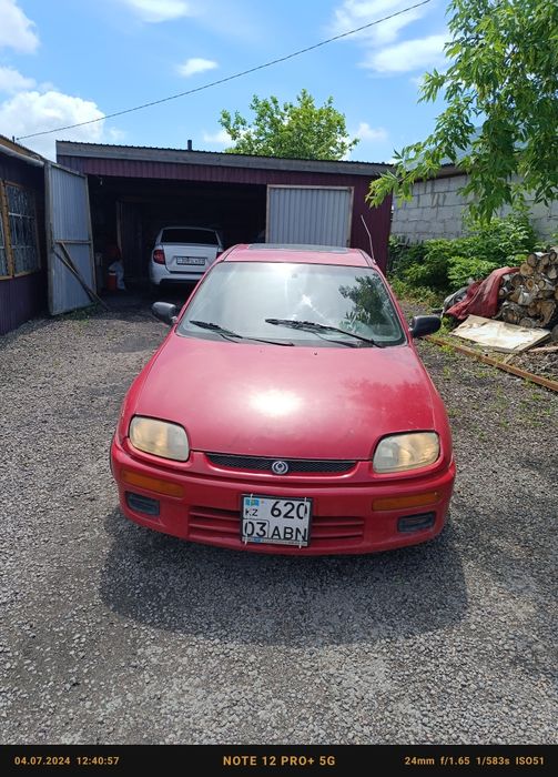 Продам Мазда 323