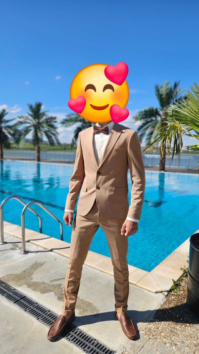 Костюм за абитуриент