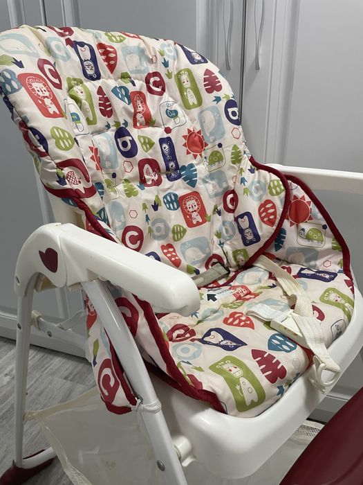 Стульчик для кормления Joie Mimzy Snacker Block Animals