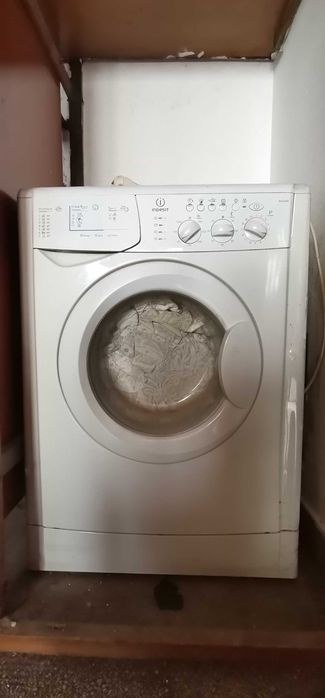 Masina de spalat cu incarcare frontala Indesit