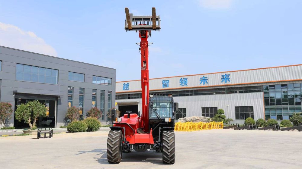 Телескопический погрузчик