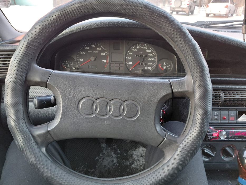 Продам Ауди 100с4 2.0