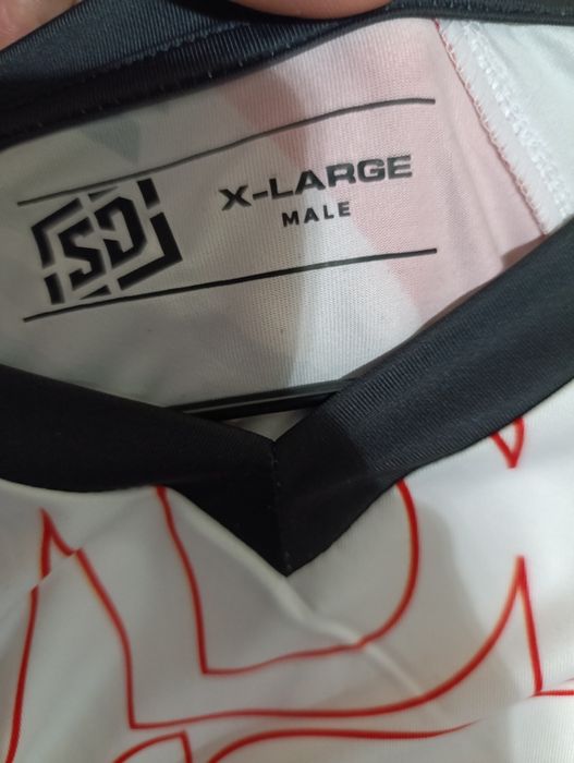 Спортивная футболка мужская