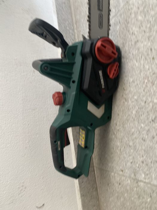 Акумулаторна резачка parkside