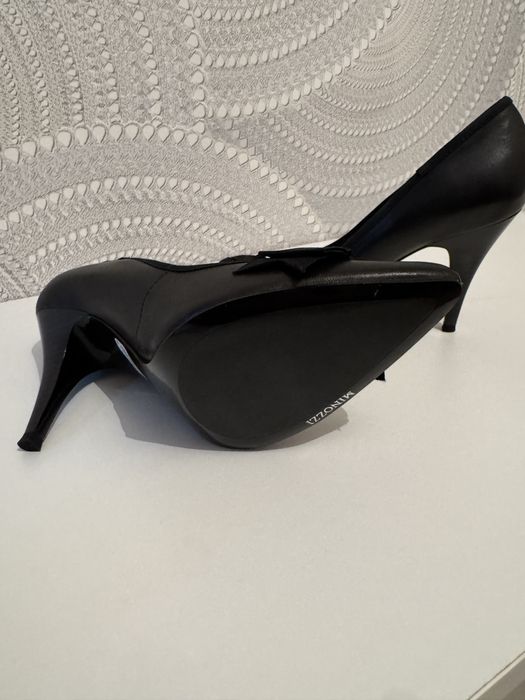 Продам новые туфли