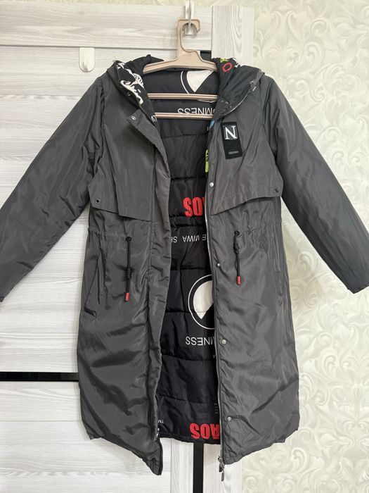 Продается двухсторонняя зимняя, удлиненная куртка