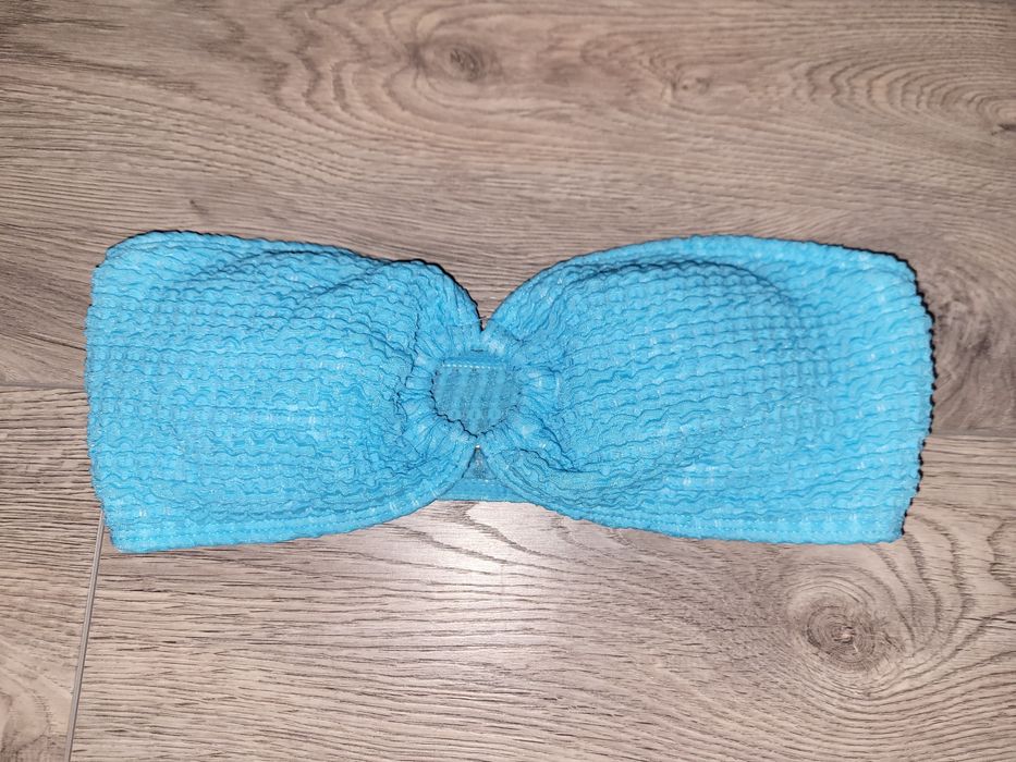 Горнища на бански