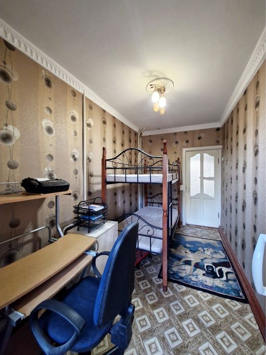 Продается срочно 2 переделанная в 3-х комнатную квартира 77 серия