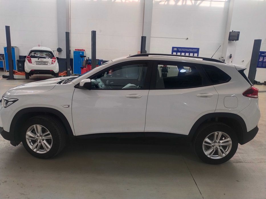 TRACKER 2 LS sotiladi