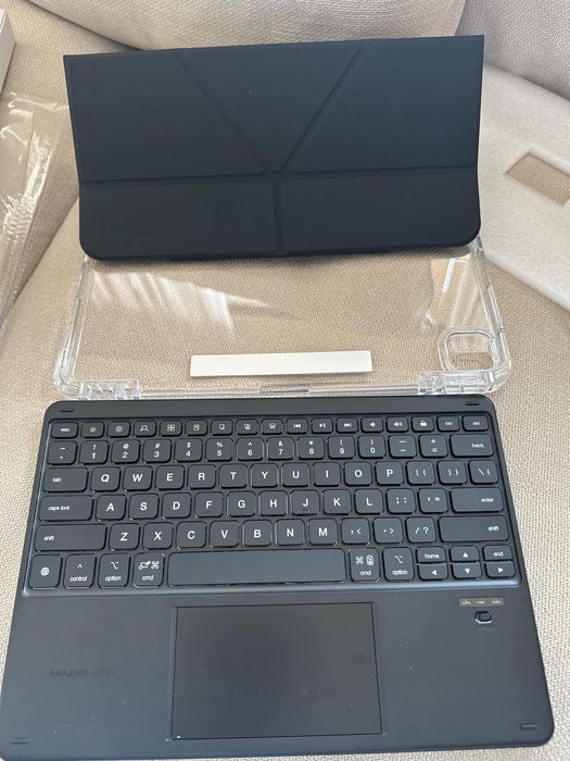 Клавиатура за IPaD 13"