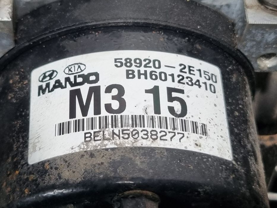 ABS помпа Hyundai Tucson 2006 - 2010 (1477) Дизел 589202E15