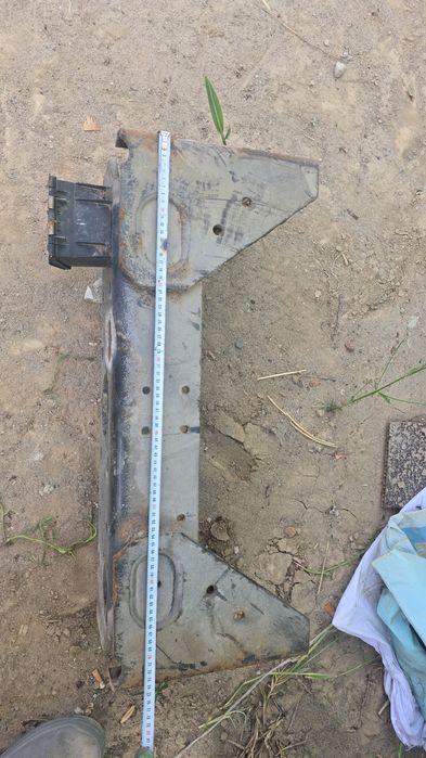 Продам траверс  в отличном состоянии