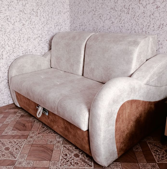 Диван подростковый.