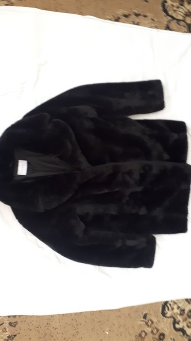 Продам шубы полушубки