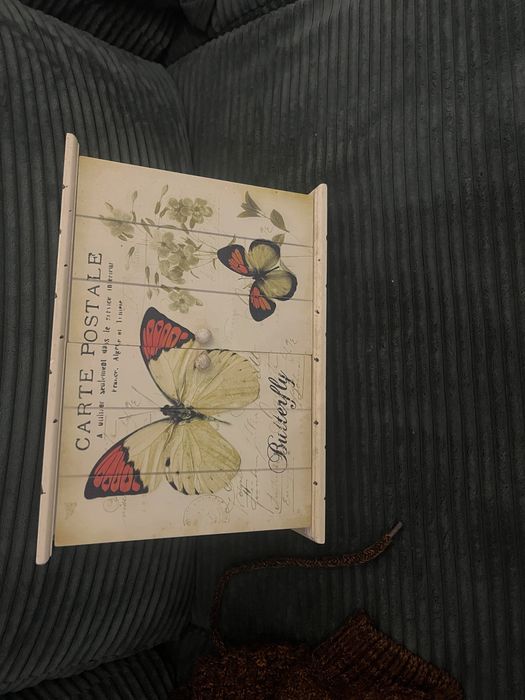 Шкафче за ключове