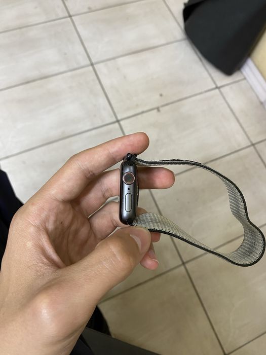 Iwatch 4 sotladi