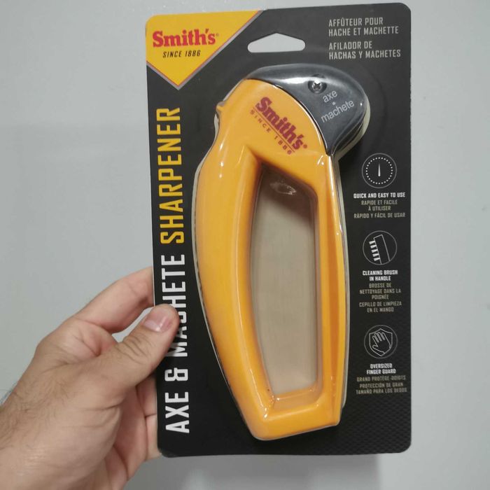 Smith's Axe & Machete Sharpener Точило за мачете и брадви