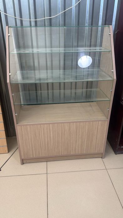 Продается полки стеллажи