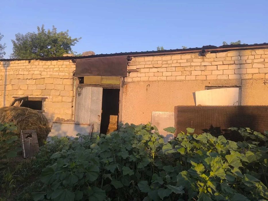Продам дом под разбор