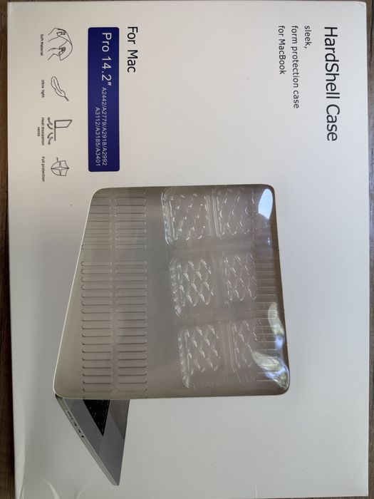 Чехол на MacBook Pro 14.2