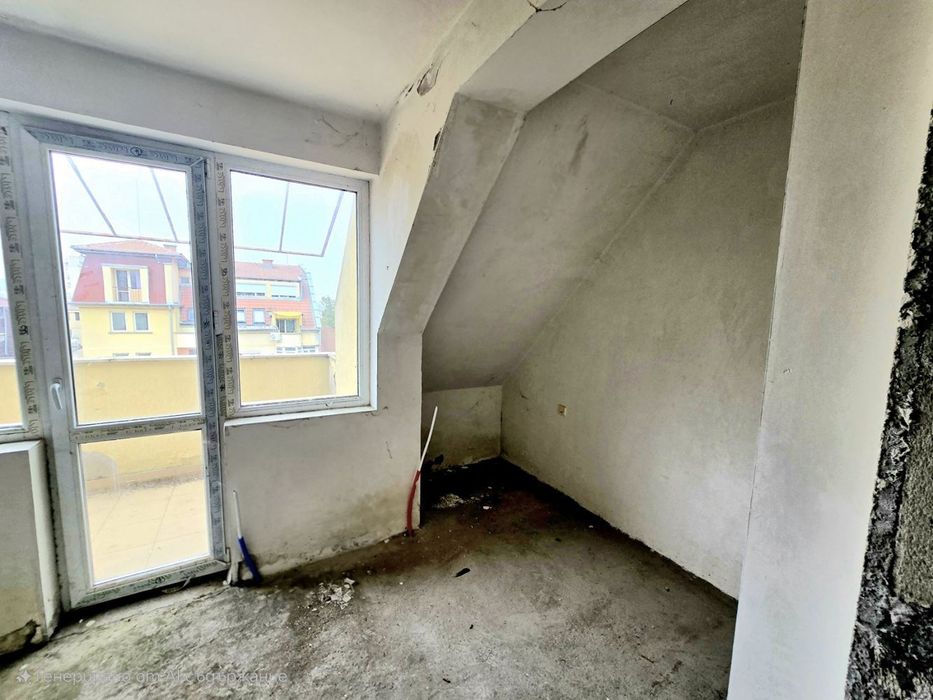 3-стаен в Плевен-Идеален център площ 110 цена 165000