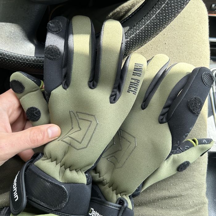 Ръкавици за риболов Delphin