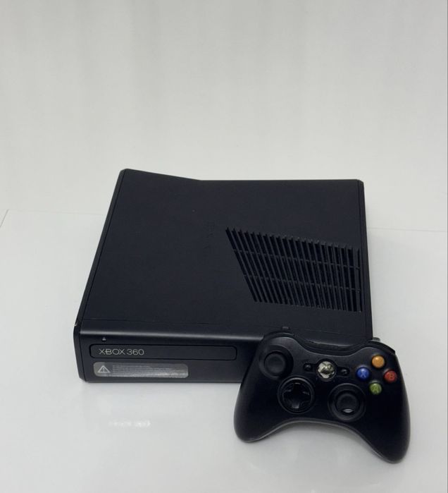 Vand xbox 360 ca noua
