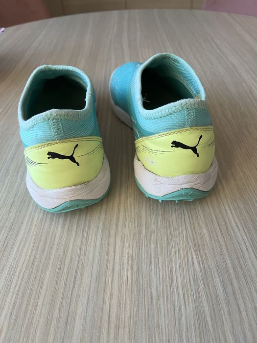 Ghete fotbal sintetic Puma marime 36