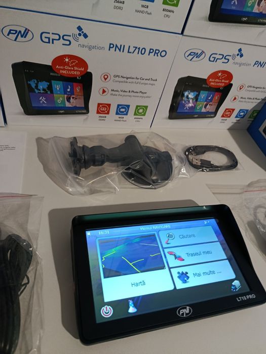 Gps profesional PNI L710-program TIR-full Europa-garantie- MODEL NOU