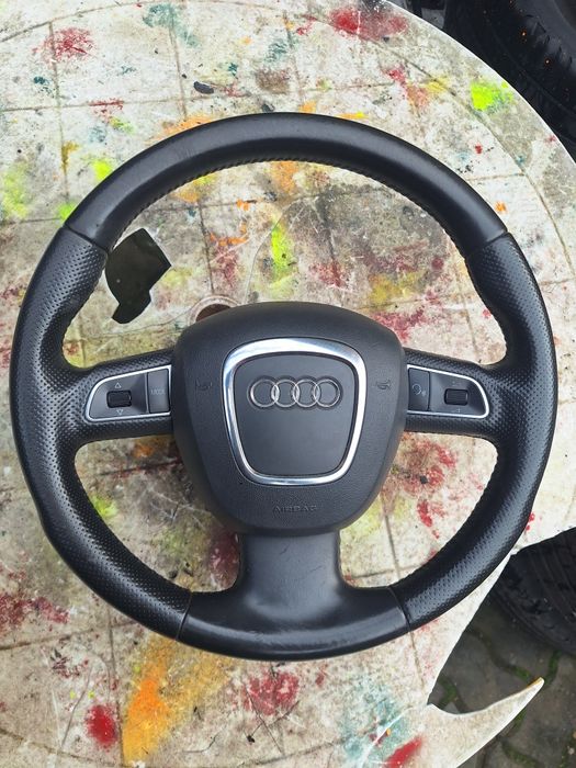 Volan piele perforata cu airbag 3 spite Audi A3,A4 B8 ,A5,Q5