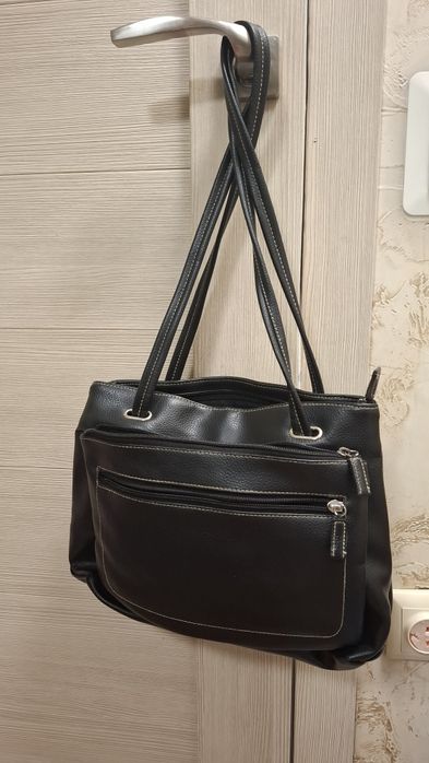 Женская кожанная сумка на плечо