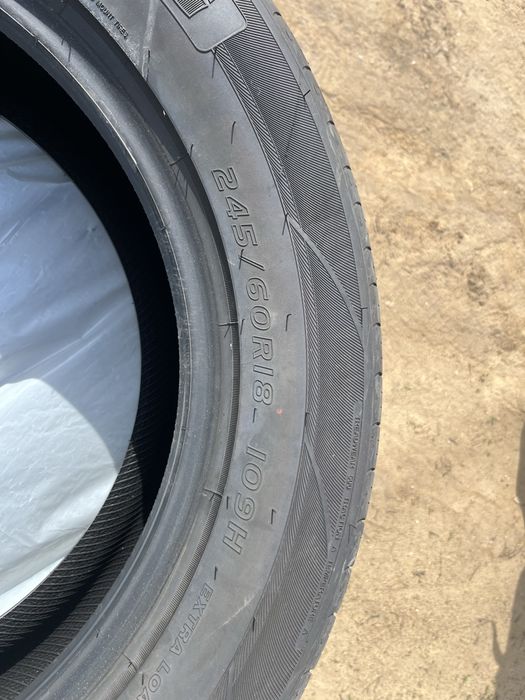 Срочна продам резина 245х 60 R18