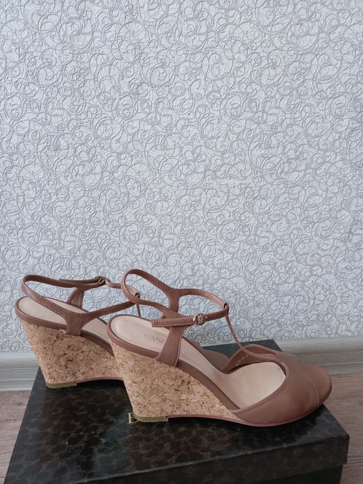 Босоножки натуральная кожа