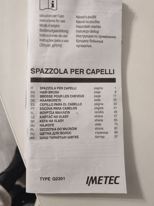 Perie electrica de îndreptat parul