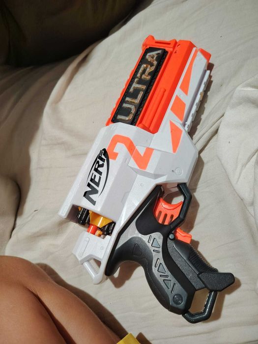 nerf ultra 2 putin folosita in stare buna