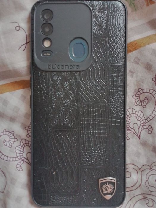 Продаетса телефон