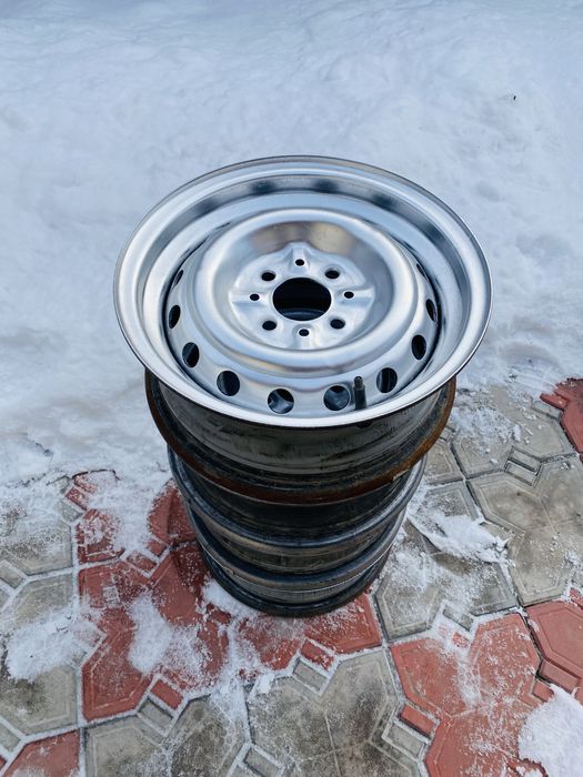 Диски заводские. На ваз лада жигули.
