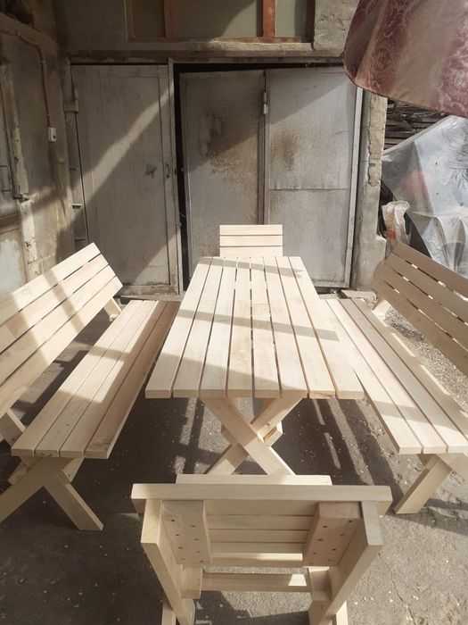 Продам стол со стульями